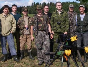  1-й слет кладоискателей. 24 июня 2006 г. ур. Слепино.